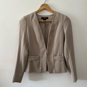 H&M taupe blazer US0